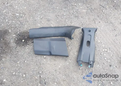 2018 Jeep Renegade Latitude 4X4 from USA, damaged, VIN ZACCJBBB2JPH45302